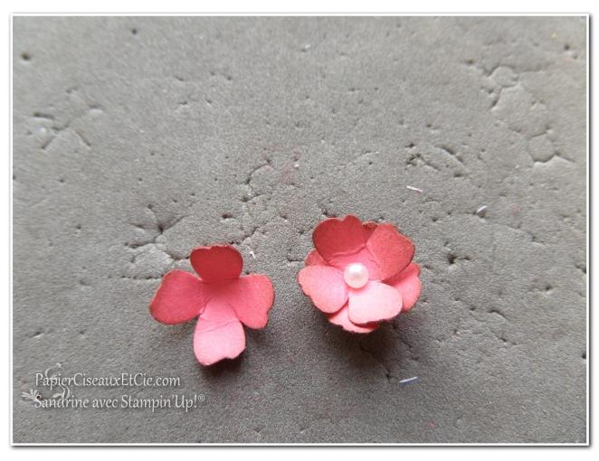 1 création fleur en relief étape 5 papierciseauxetcie